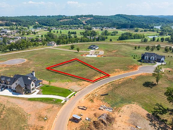 5th image of 603 Firefly Dr