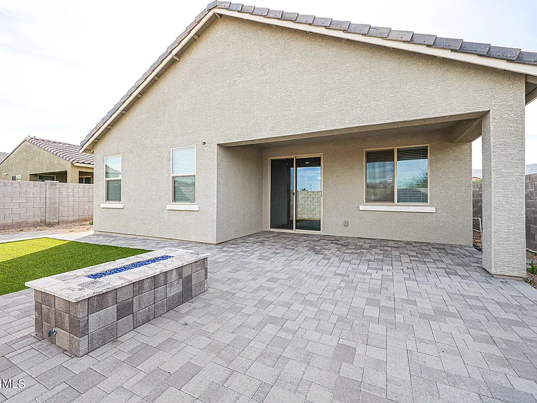 2306 E Branham Ln — Photo 40