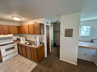913 Michigan Street, Lawrence, KS 66044