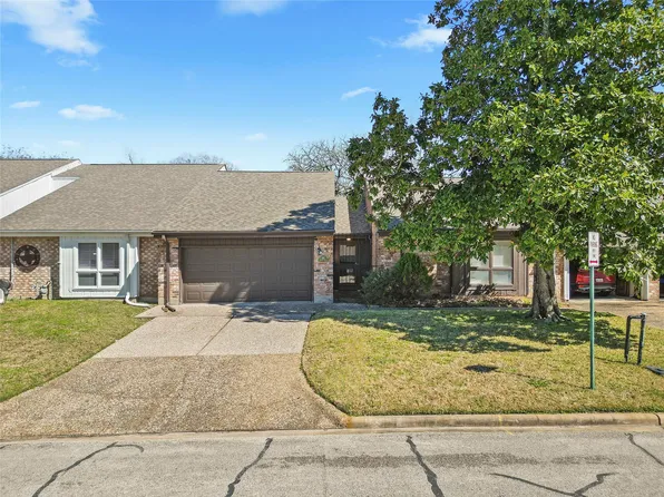 661 Cherry Hills Drive, Huntsville, TX 77340