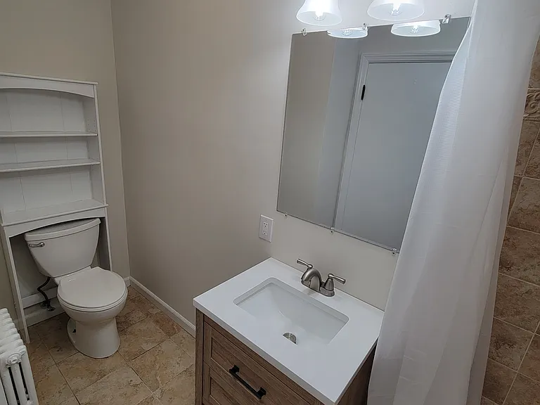 34 Main St #3 — Photo 4