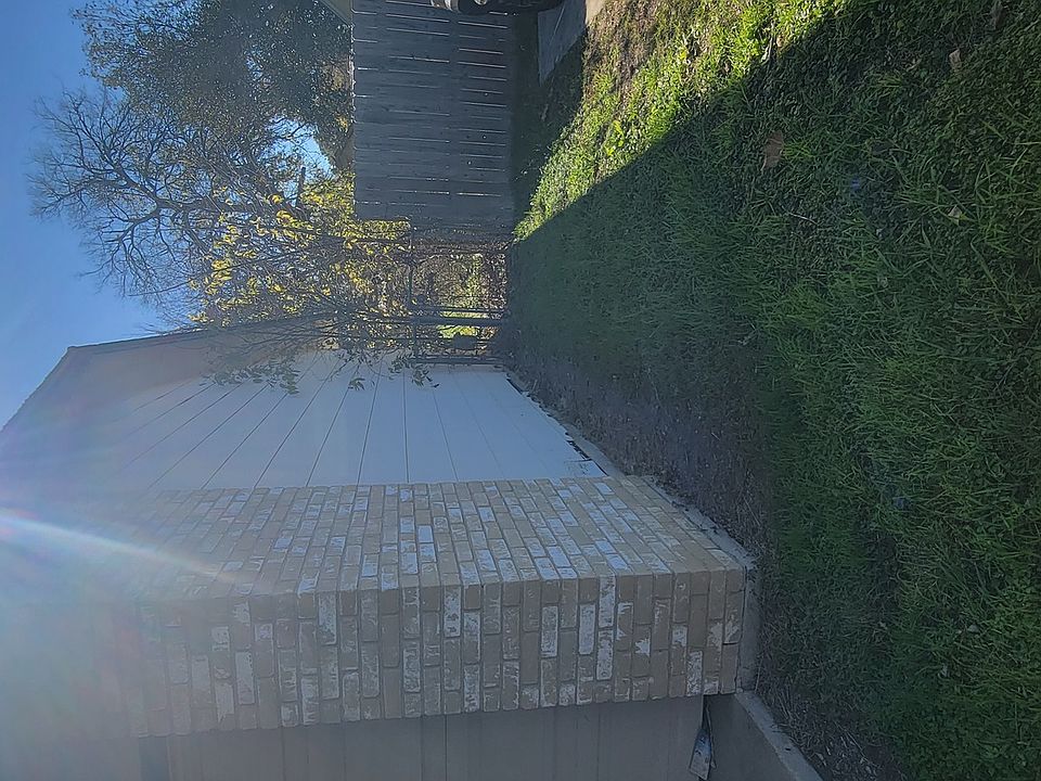 2nd image of 5054 Lancelot Dr