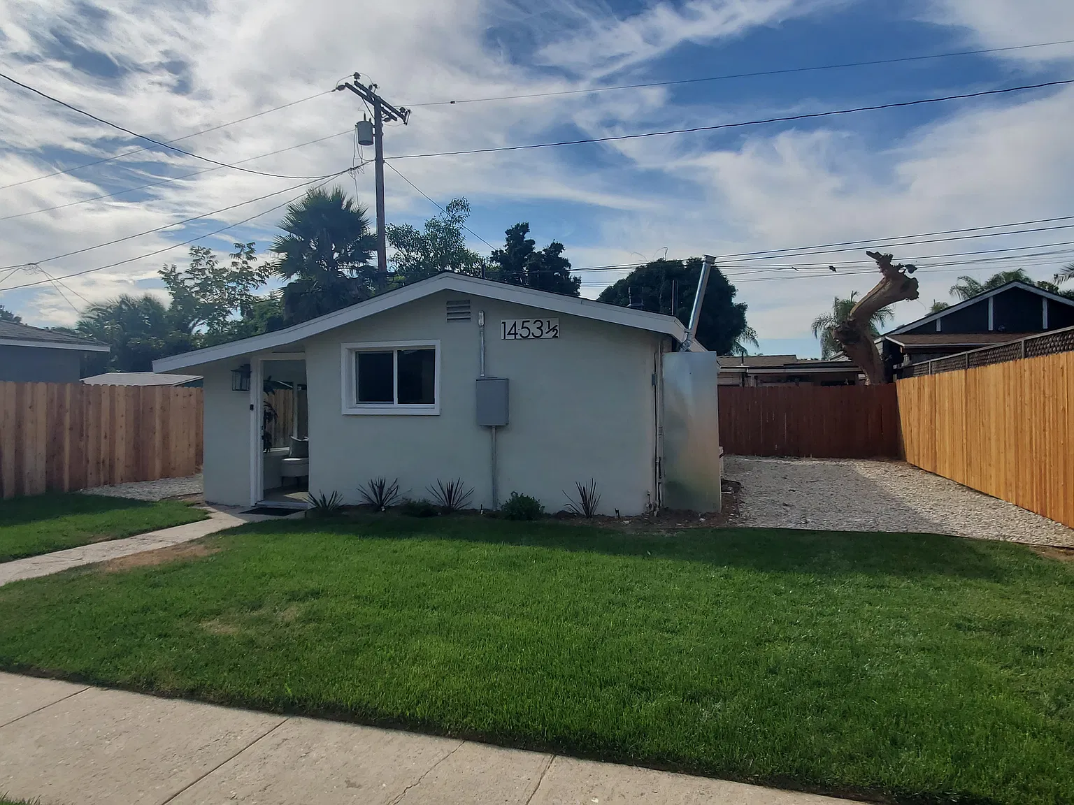 1 bed, 600 sqft, $2,395 — Photo 3
