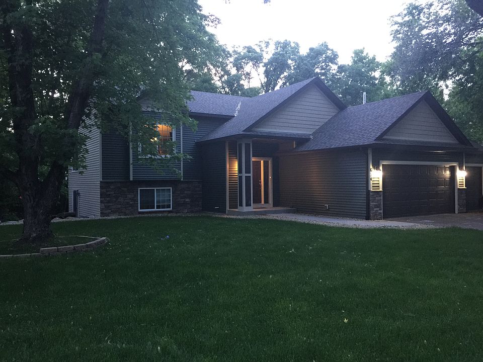 1st image of 674 Independence Ave N