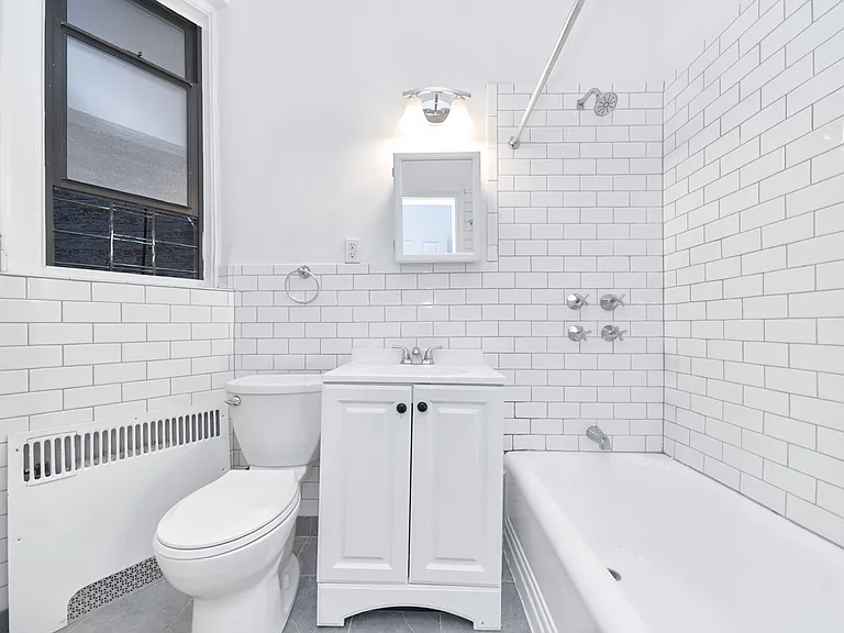 118 E 91st St #2B — Photo 4