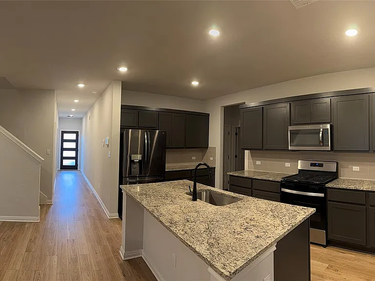 139 Gullivers Dr — Photo 14