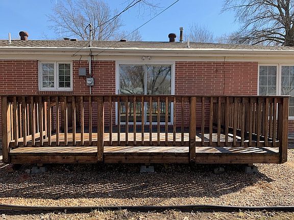 Backyard Deck off kitchen