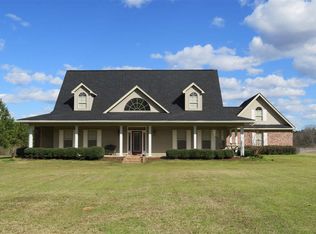 1840 Green Gable Rd, Terry, MS 39170