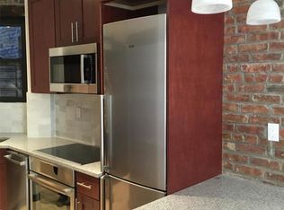 322 E 59th St APT 1A, New York, NY 10022
