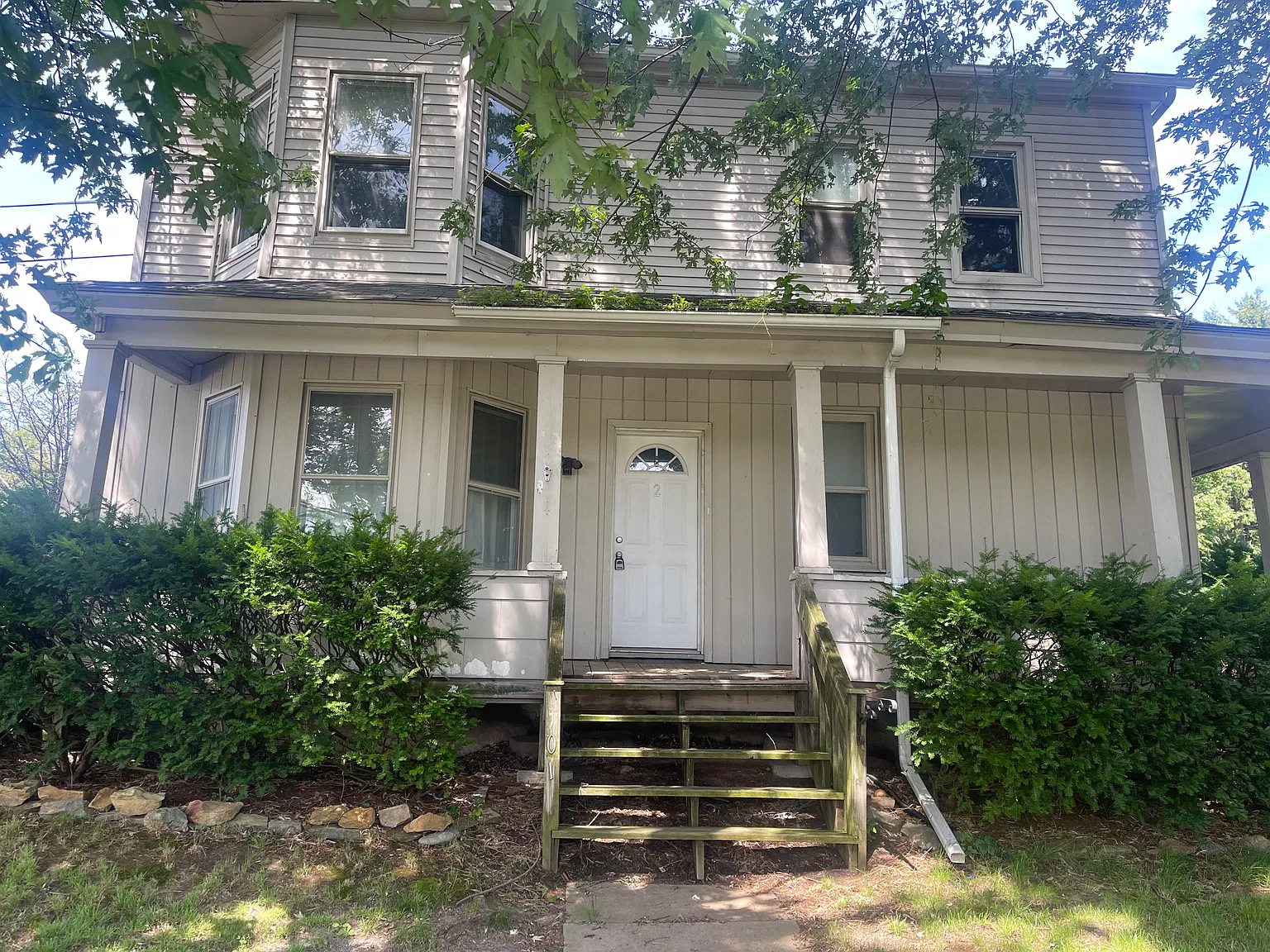 701 W Butler Dr — Photo 1