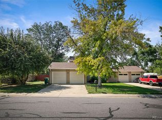 33 S Newland Ct, Lakewood, CO 80226