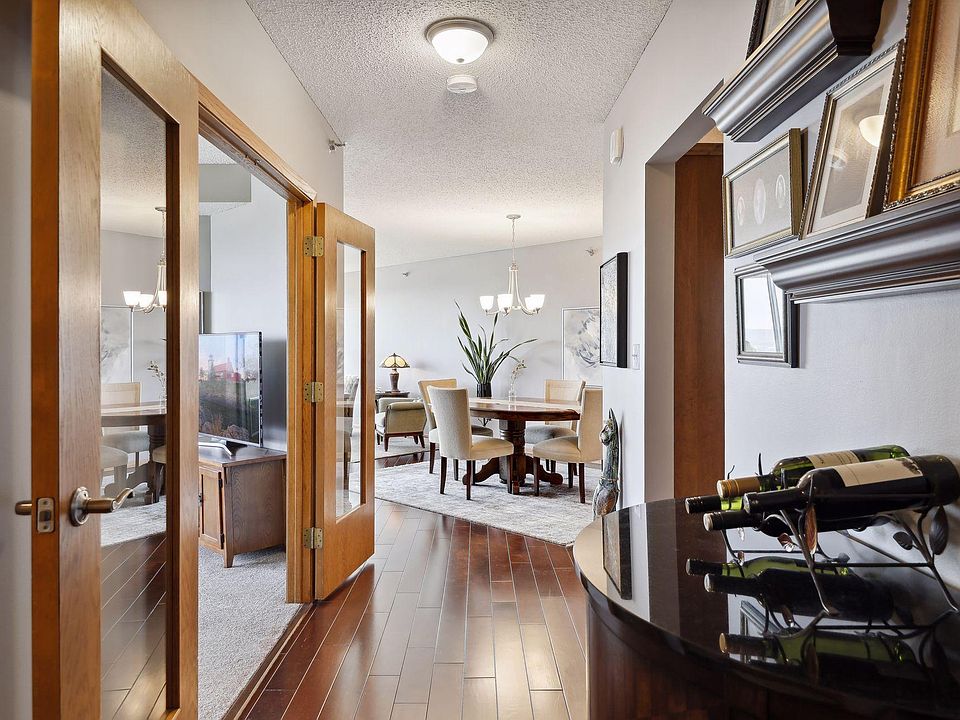 1st image of 168 6th St E Unit 3504