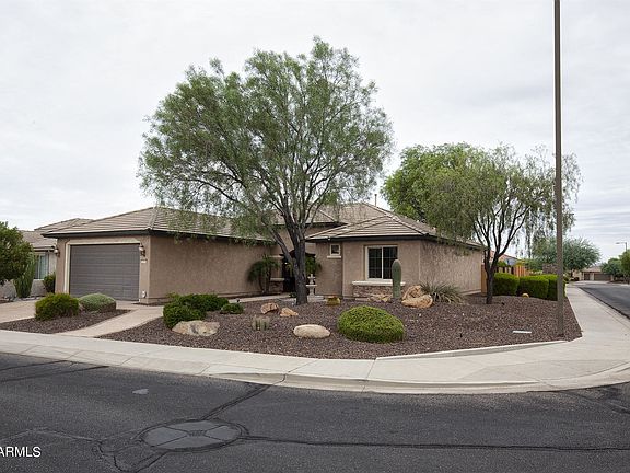 3rd image of 26944 W Yukon Dr