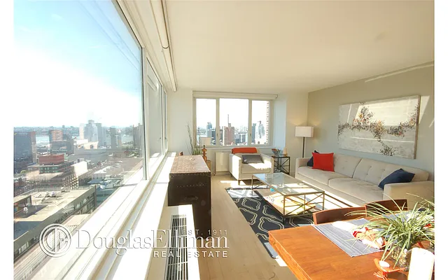 Rented by Douglas Elliman | media 26
