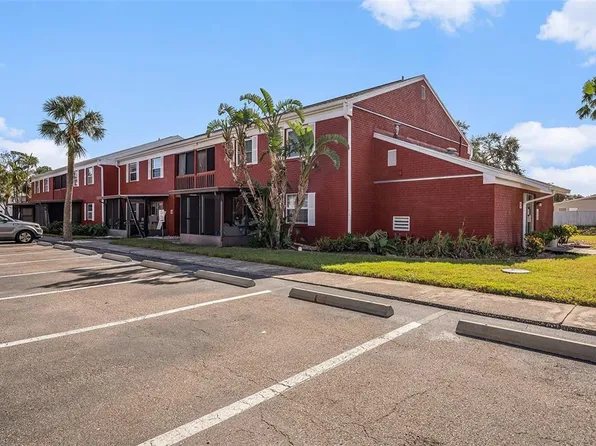 1084 82nd Ter N #1084B, Saint Petersburg, FL 33702