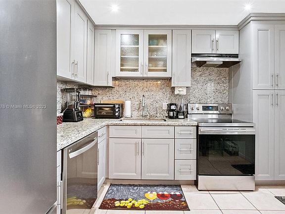 5th image of 6061 N Falls Circle Dr APT 303