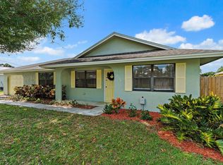 2186 SE Trillo St, Port Saint Lucie, FL 34952