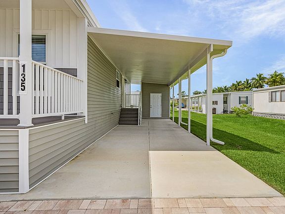 4th image of 135 Driftwood Ln
