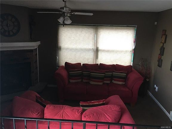 4th image of 41 John Paul Ct