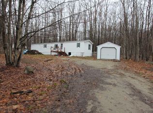 32 Cross Rd, Sabattus, ME 04280