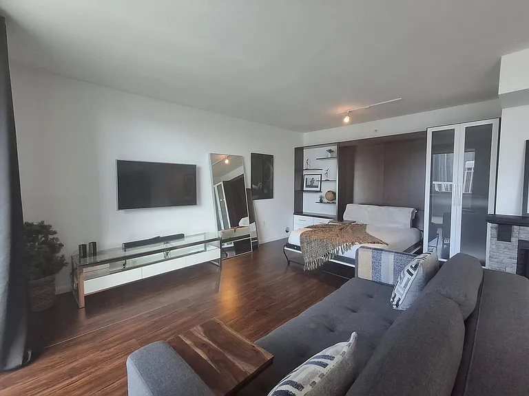 244 Biscayne Blvd #2805 — Photo 5