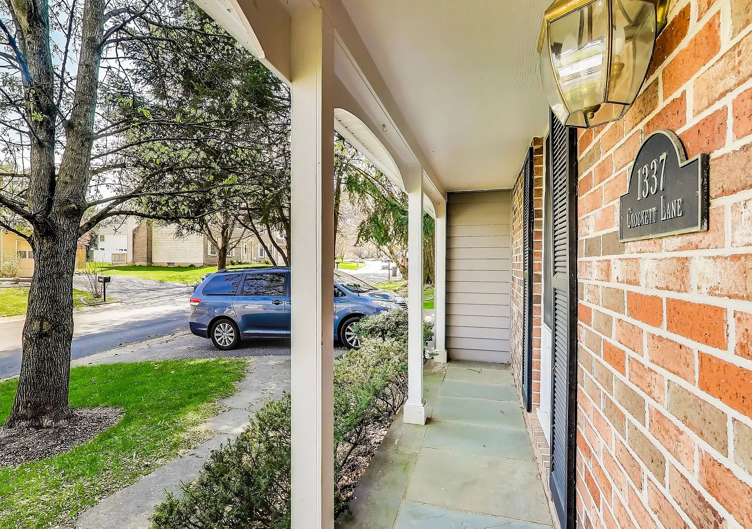 Gorgeous Three Level 4Bed/2.5Bath located in Silver Spring! — Photo 3