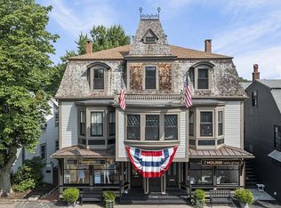 11 Central St, Manchester, MA 01944