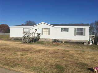 2357 John Montgomery Cir, Pea Ridge, AR 72751