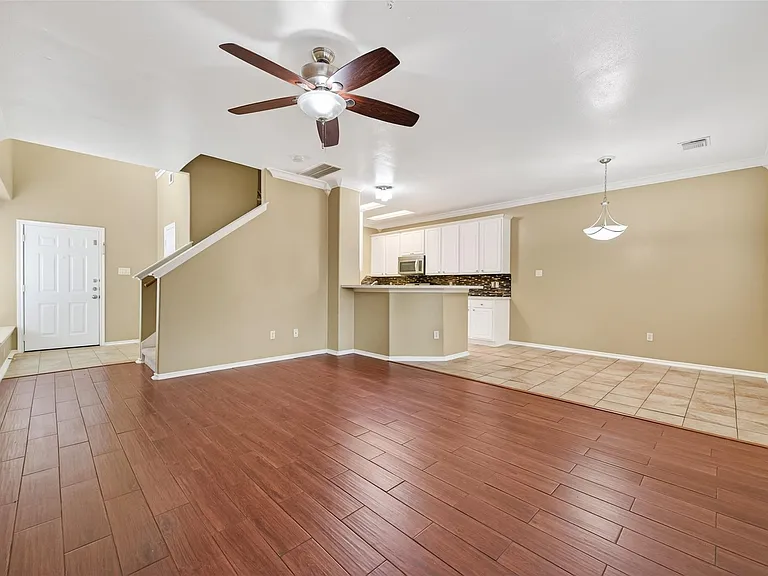 54 Blue Creek Pl — Photo 6