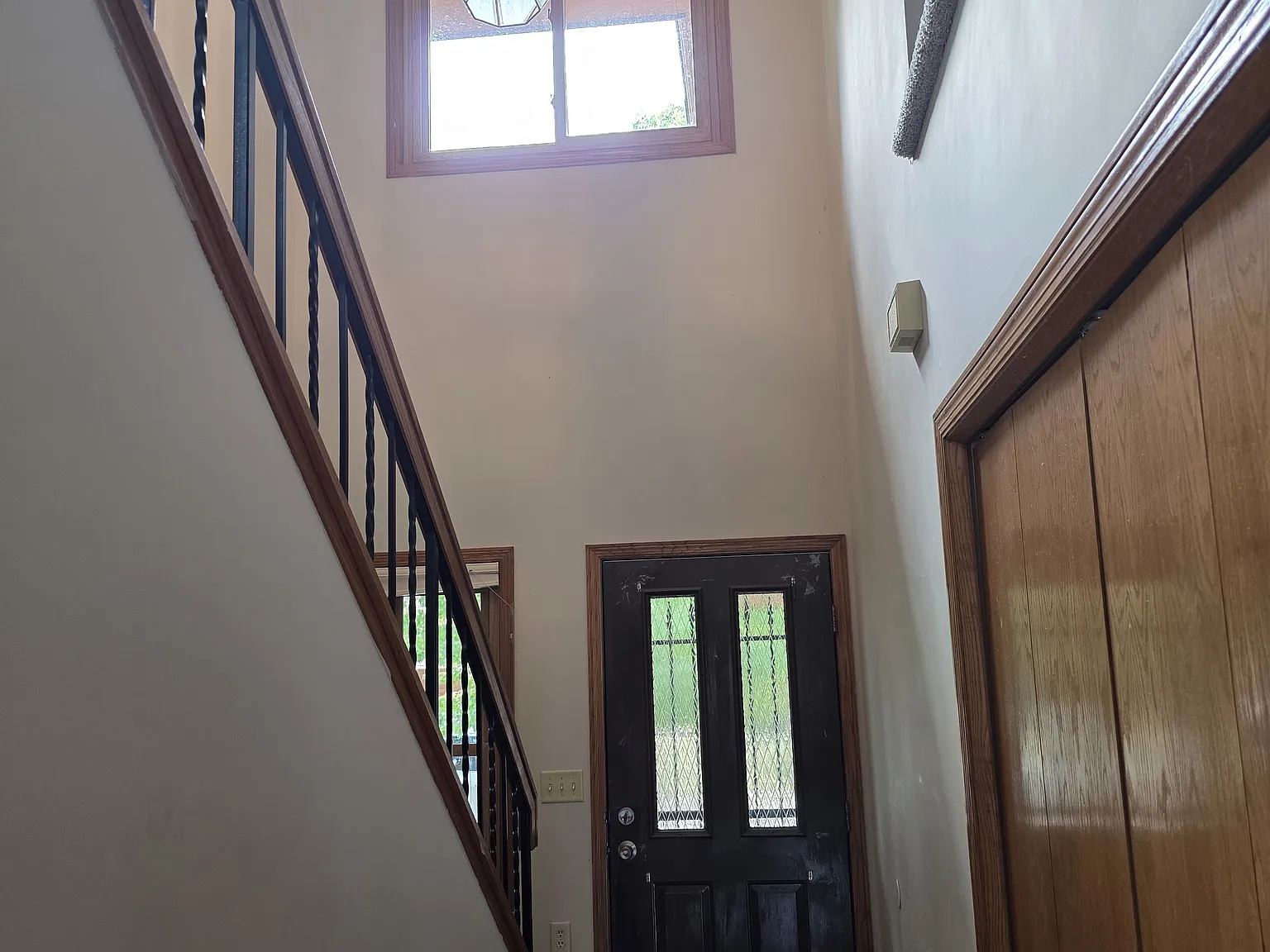 5385 Emerald Way — Photo 2