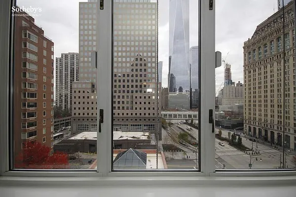 Rented by Sotheby's International Realty | media 29