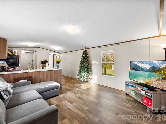 4th image of 3051 Shoal Rd