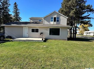 13 Wauchope St, Redvers, SK S0C2H0