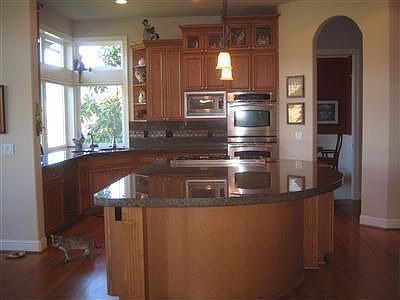 3rd image of 15214 SE 82nd St
