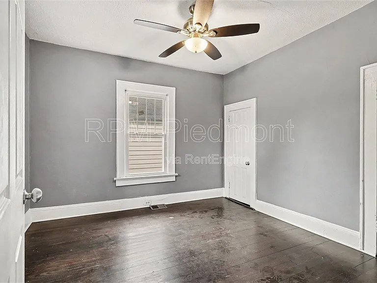 3181 Church St #A — Photo 19