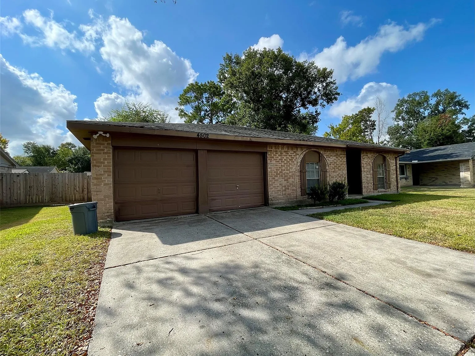 3 bed, 2.0 bath, 1659 sqft, $1,650 — Photo 2