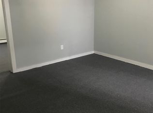 25 Spring St APT 4, Auburn, ME 04210