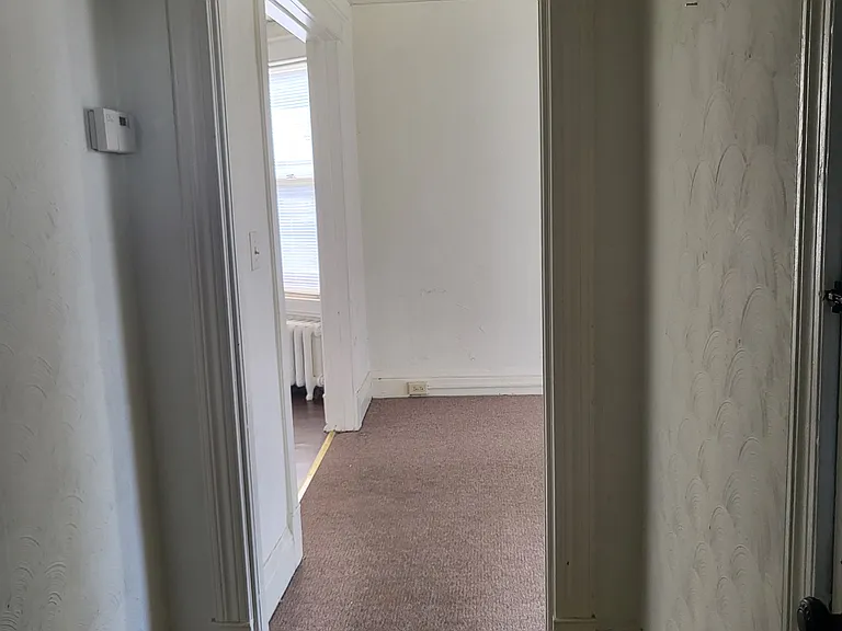 160 Main St #3 — Photo 4