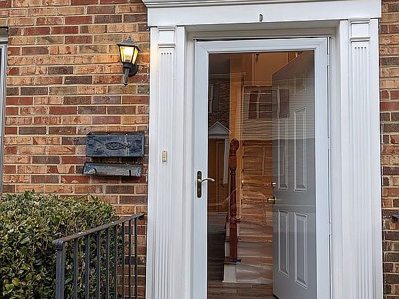 2nd image of 1432 Dover Rd