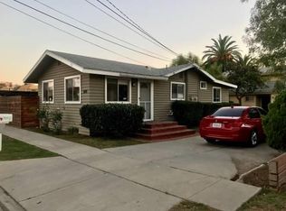 309 16th Pl, Costa Mesa, CA 92627