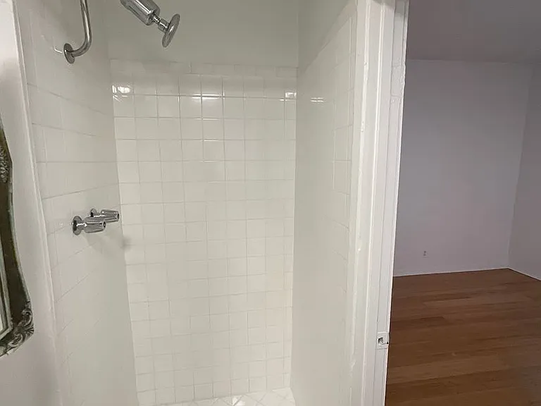 20 Thornton, LLC — Photo 8