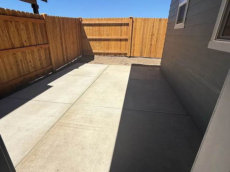 61073 NE Unity Pl — Photo 25
