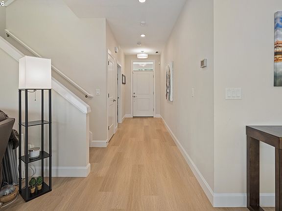4th image of 3910 S Hay Field Cir
