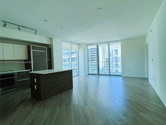 3rd image of 1100 S Miami Ave #3310