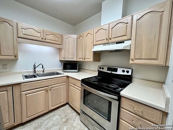 2nd image of 1 Towers Park Ln #2203