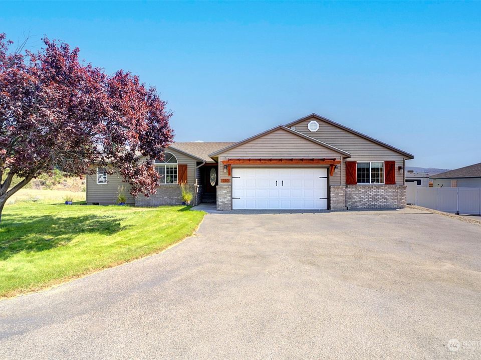 550 Hillcrest Circle Drive, Omak, WA 98841 Zillow