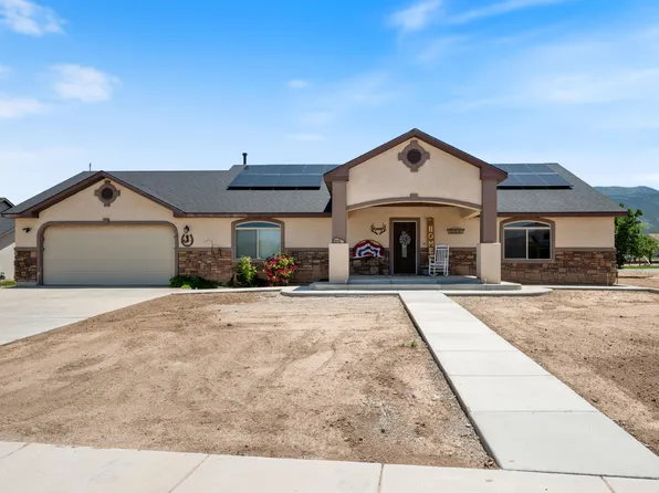 3712 N 250 E, Enoch, UT 84721