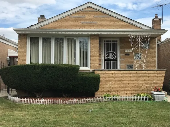 4621 S Lawler Ave, Chicago, IL 60638