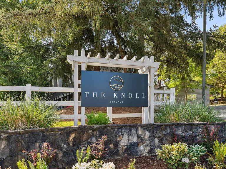 The Knoll Redmond — Photo 23