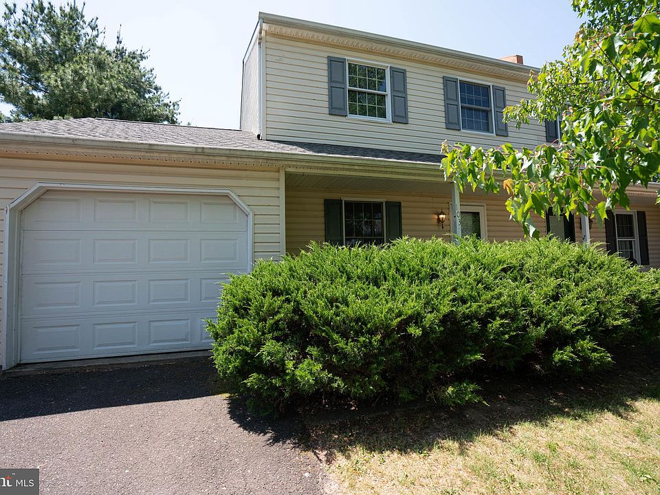 103 Briarwood Dr, Richlandtown, PA 18955 Zillow